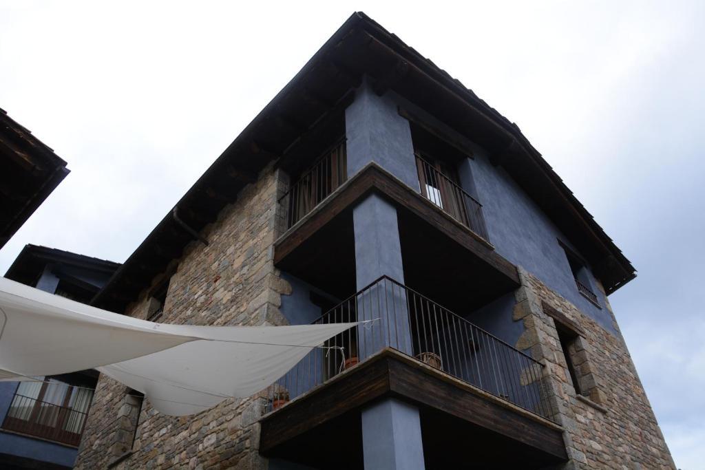 Monegal San Lorenzo de Morunys Exterior foto